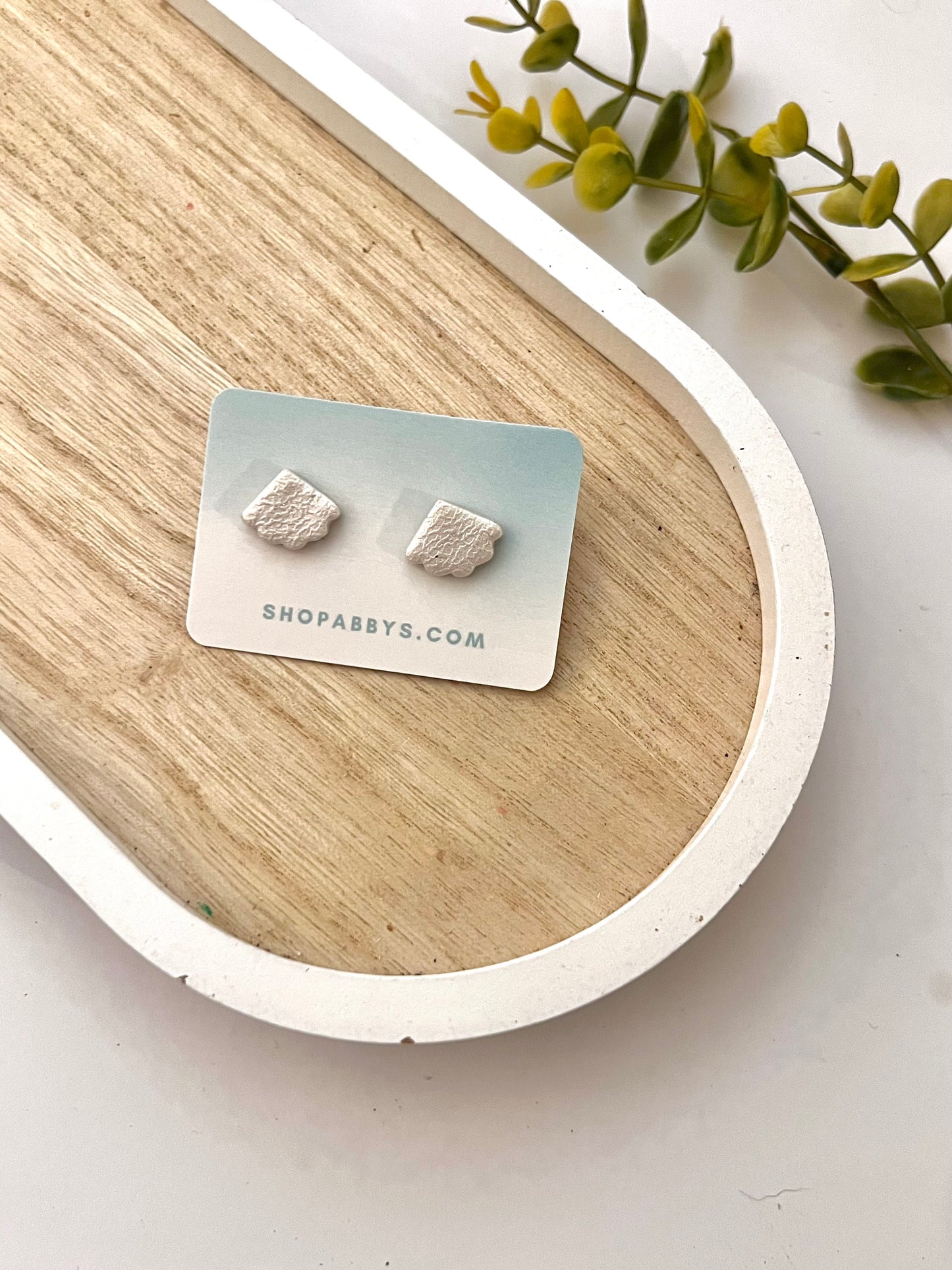 Pearl Shell Studs