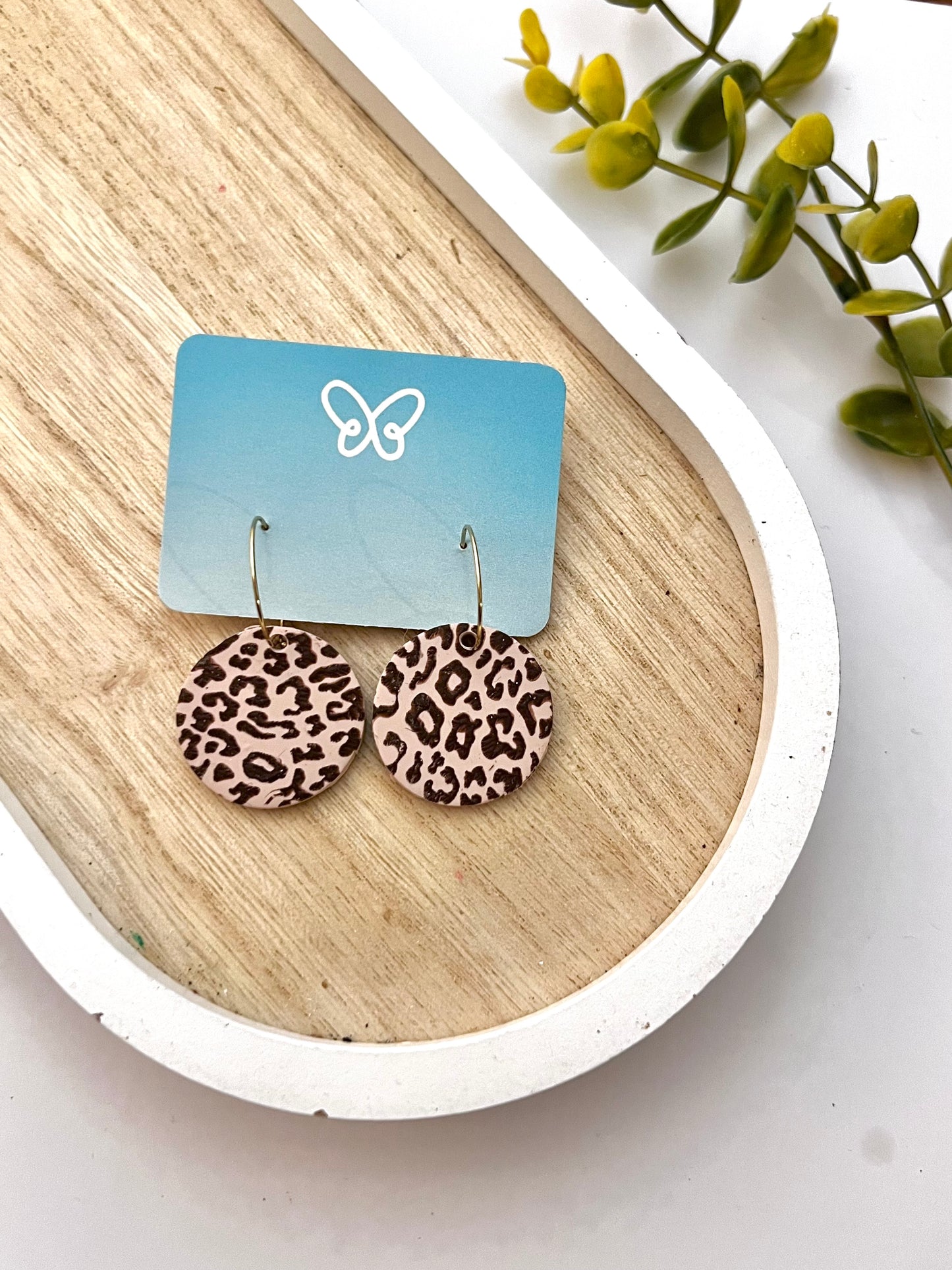 The Cheetah Collection (#16)